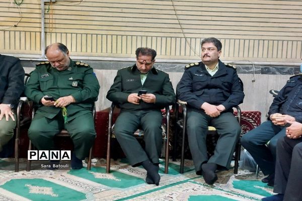 نشست صمیمانه بررسی مشکلات محلات ۱۸ گانه منطقه ۱۸ شهر تهران