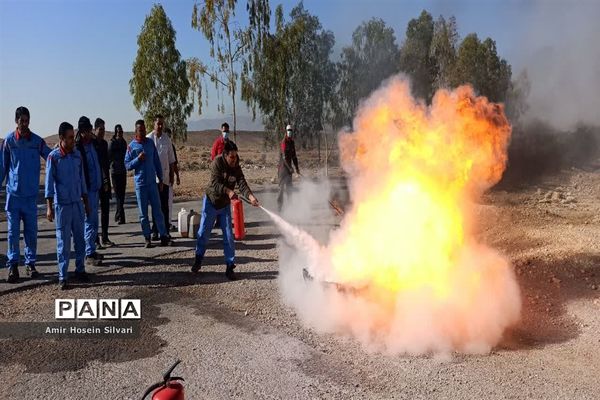 آموزش اطفا حریق در شهرستان جهرم