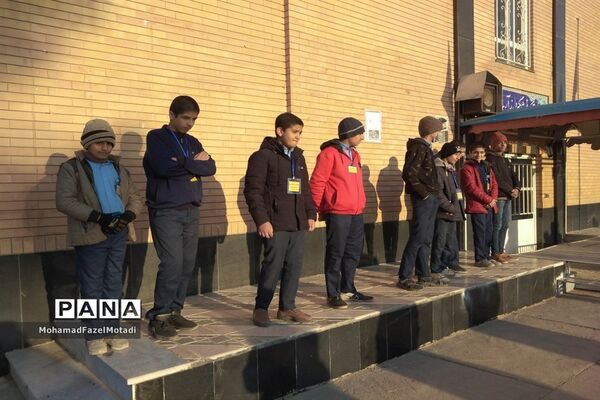 بازدید مدیر آموزش و پرورش خلیل‌آباد از اجرای طرح مدام در دبیرستان رئیس‌زاده