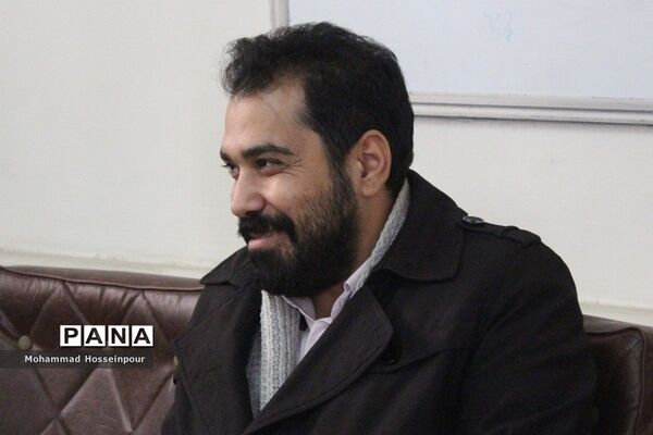 بازدید مدیر سازمان دانش‌آموزی شهرستان‌های استان تهران،  از مرکز مشاوره بهارستان‌دو