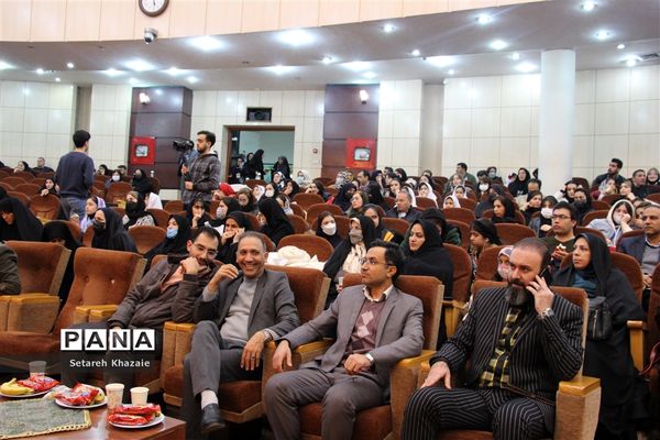 جشن دختران افتخارآفرین مدارس غیردولتی مشهد