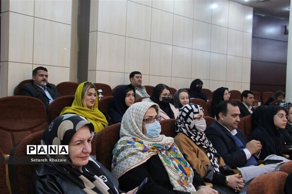 جشن دختران افتخارآفرین مدارس غیردولتی مشهد