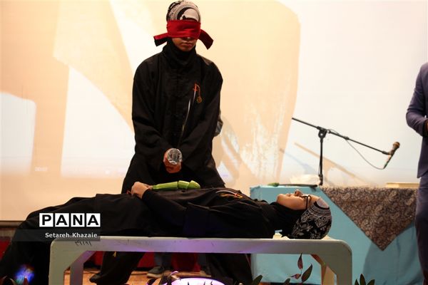 جشن دختران افتخارآفرین مدارس غیردولتی مشهد