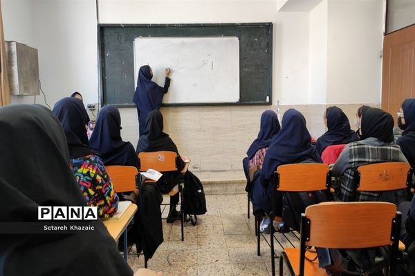 اجرای طرح مدام در دبیرستان یاس ناحیه 6 مشهد