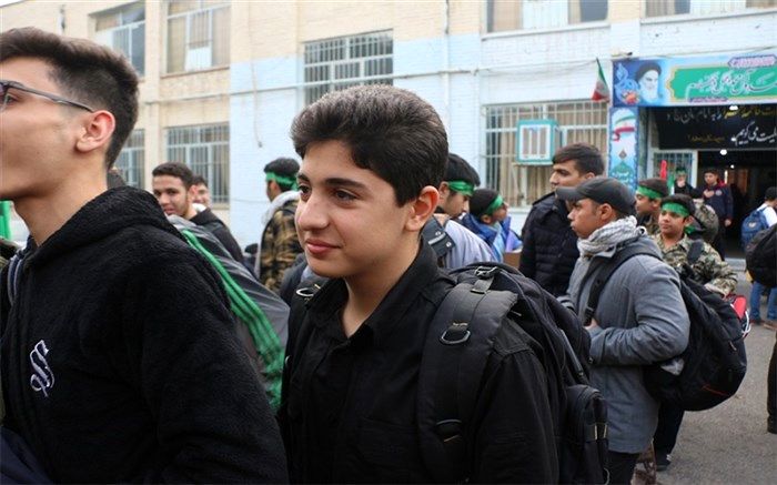 اعزام آخرین کاروان دانش‌آموزان پسر قم به مناطق زیارتی دفاع مقدس