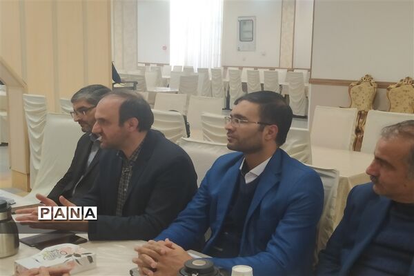 بازدید معاون پرورشی و فرهنگی اداره‌کل آموزش و پرورش استان اصفهان  از شهرستان گلپایگان