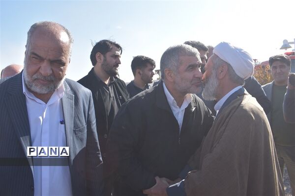 بازدید نایب رئیس مجلس شورای اسلامی از اجرای پروژه های شهرستان بهاباد