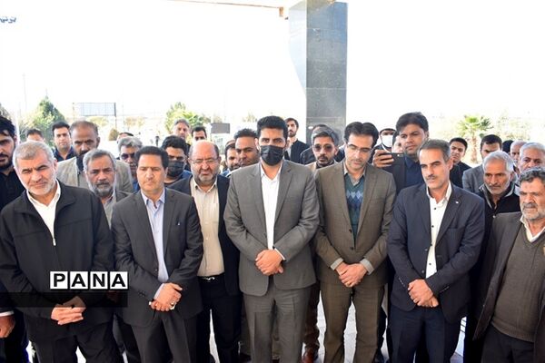 بازدید نایب رئیس مجلس شورای اسلامی از اجرای پروژه های شهرستان بهاباد