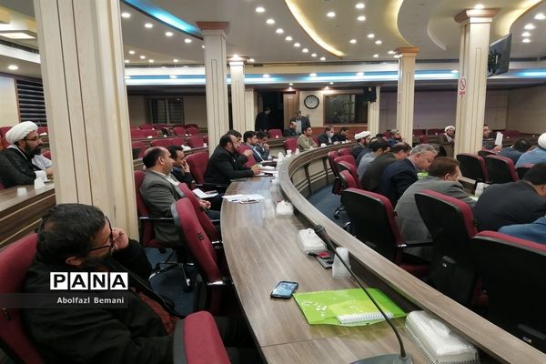 نشست رابطین کمیته‌های همکاری حوزه و آموزش و پرورش در قم