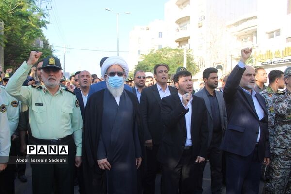 تشییع سه شهید گمنام در فرودگاه بوشهر