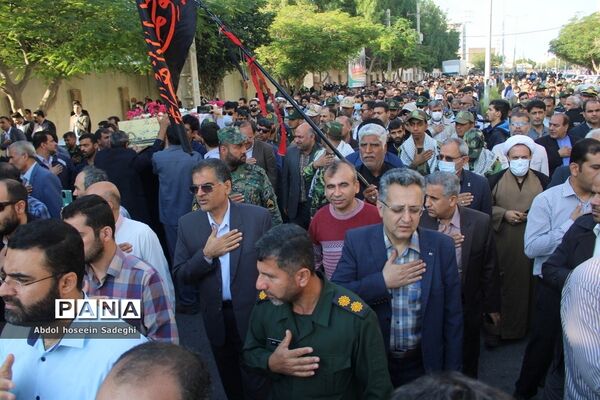 تشییع سه شهید گمنام در فرودگاه بوشهر