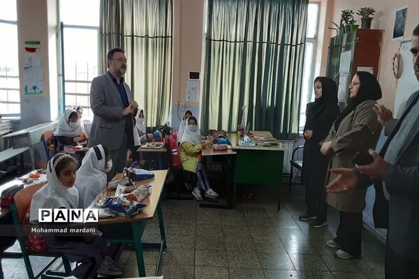 برگزاری جشن یلدایی با دانش‌آموزان مدرسه نرجس ناحیه دو ساری