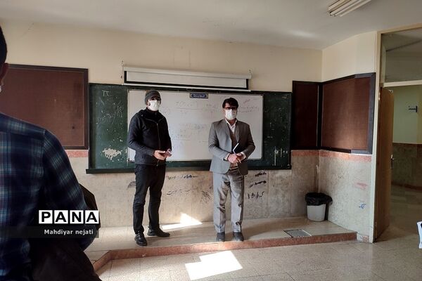 بازدید رئیس امور مدارس سمپاد کشور از مدرسه استعدادهای درخشان شهید بهشتی رودهن