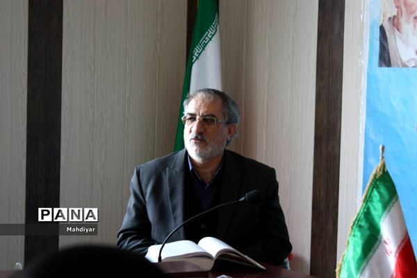 جلسه انتخابات انجمن اولیا در آموزش و پرورش بخش جوادآباد