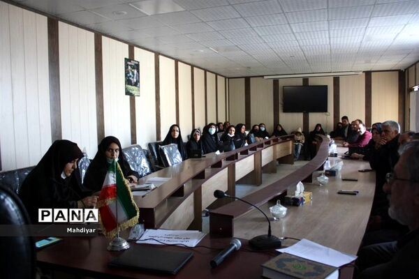 جلسه انتخابات انجمن اولیا در آموزش و پرورش بخش جوادآباد