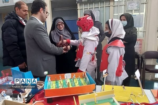 افتتاحیه المپیاد ورزشی و دست‌سازه‌های ورزشی  در دبستان حضرت زهرا(س) رودهن