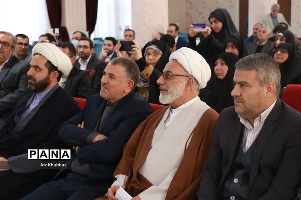 تجلیل از مقام آوران قرآنی آذربایجان شرقی