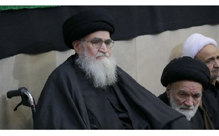 وداع پرشور مردم قم با پیکر آیت‌الله روحانی