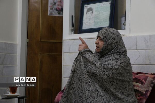 دیدار رئیس سازمان نهضت سواد‌آموزی با خانواده های شهدا در قم