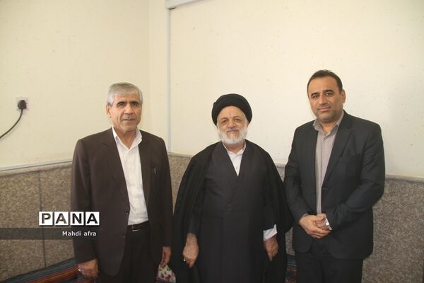 بازدید نمایندگان اداره کل آموزش پرورش از اجرای طرح جهش در مدارس شهرستان بهبهان