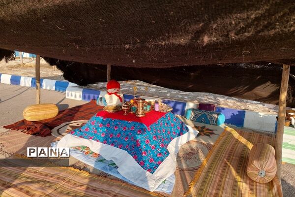 جشنواره غذای سنتی چهارمحال وبختیاری و شب یلدا در دبیرستان مرضیه