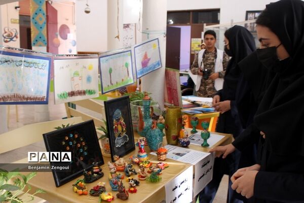 نمایشگاه هنرهای تجسمی در بوشهر