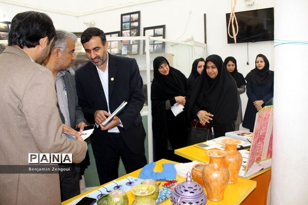 نمایشگاه هنرهای تجسمی در بوشهر