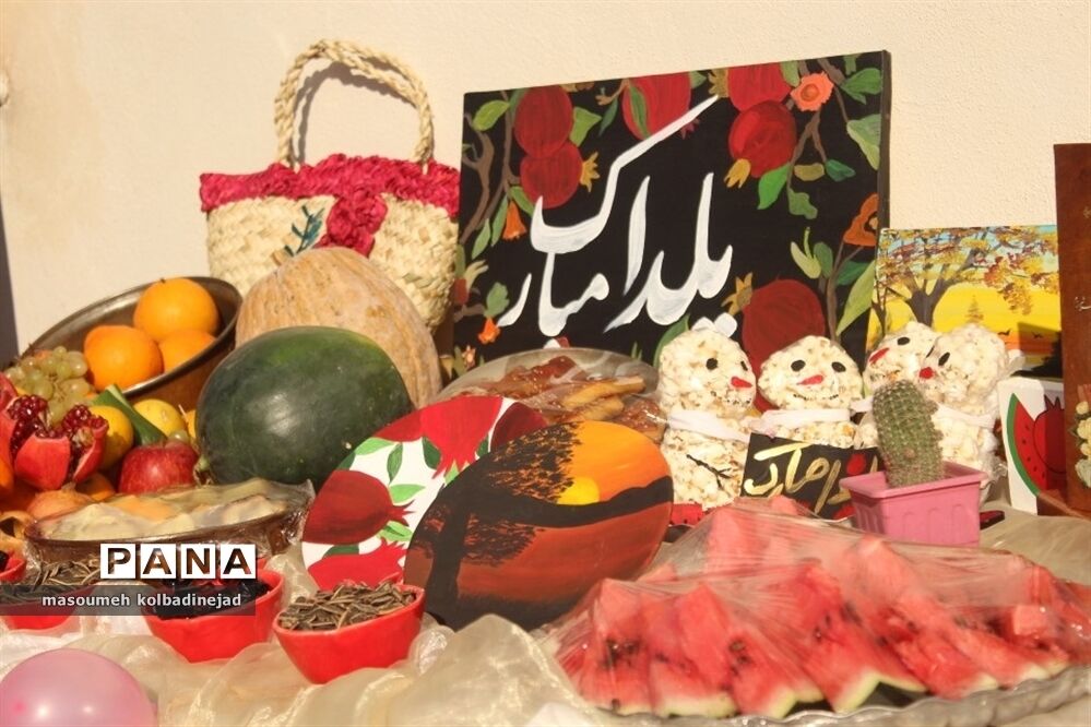 نمایشگاه آثار و دست ساخته های دانش‌آموزی در گلوگاه