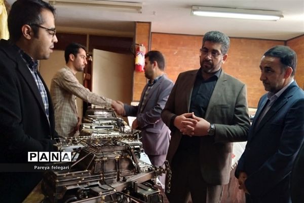 آیین تجلیل از رتبه‌های برتر آزمون سراسری در شهرستان قرچک