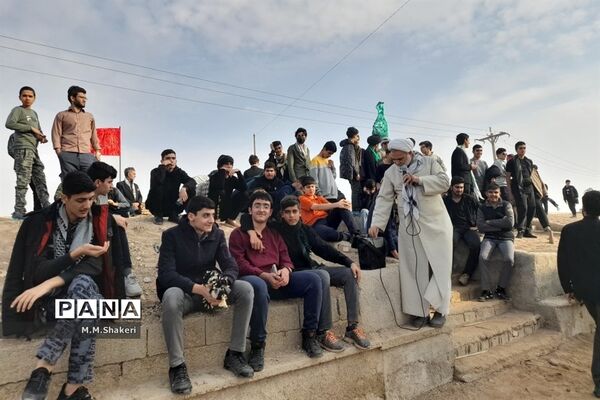 حضور دانش‌آموزان نواحی یک و چهار قم در اردوی راهیان نور