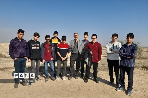 حضور دانش‌آموزان نواحی یک و چهار قم در اردوی راهیان نور