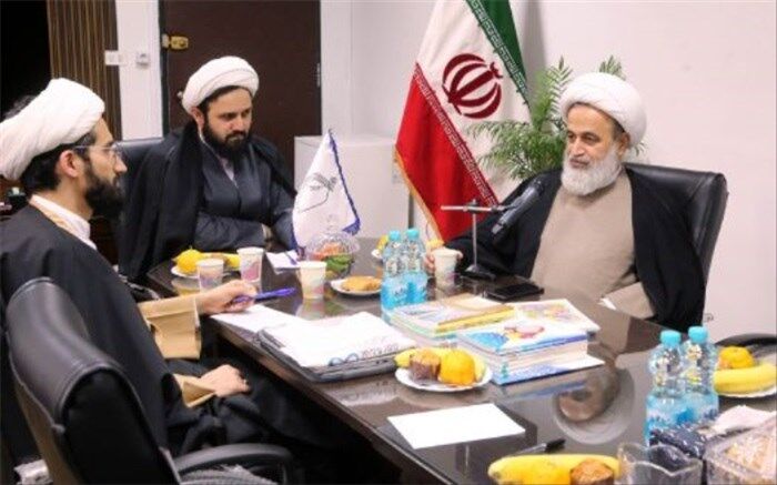 برگزاری نشست بازنگری محتوای کتاب درسی با حضور حجت الاسلام والمسلمین پناهیان
