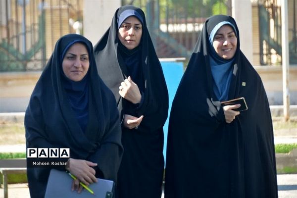 بازدید معاون وزیرآموزش و پرورش از دبستان غیردولتی ولایت بوشهر