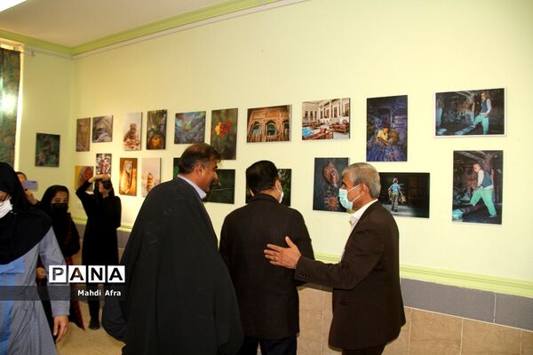 افتتاح نمایشگاه دست سازه های دانش‌آموزان هنرستان فرزانگان شهرستان بهبهان