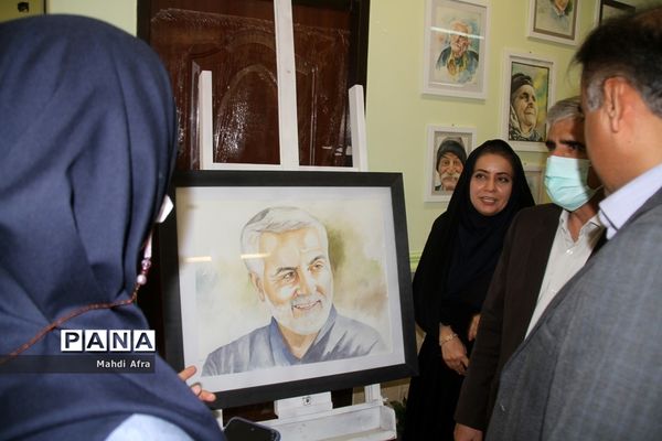 افتتاح نمایشگاه دست سازه های دانش‌آموزان هنرستان فرزانگان شهرستان بهبهان