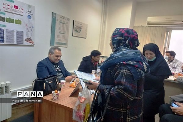 میز خدمت در محله هرندی منطقه12