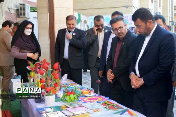 بازدید روسای ادارات مدارس غیر دولتی قطب 6 کشور از دبستان هیات امنایی باهنر بوشهر