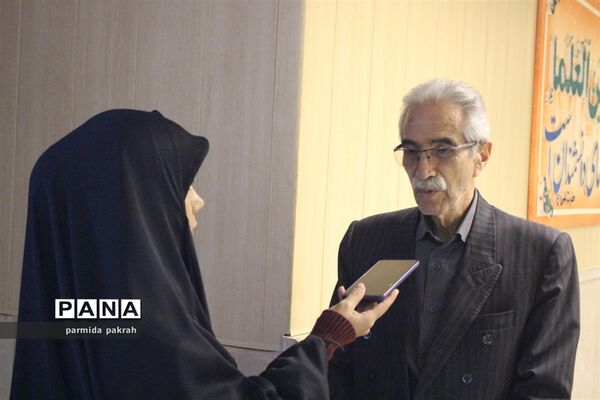 پویش یلدای فاطمی در مدارس کرمانشاه