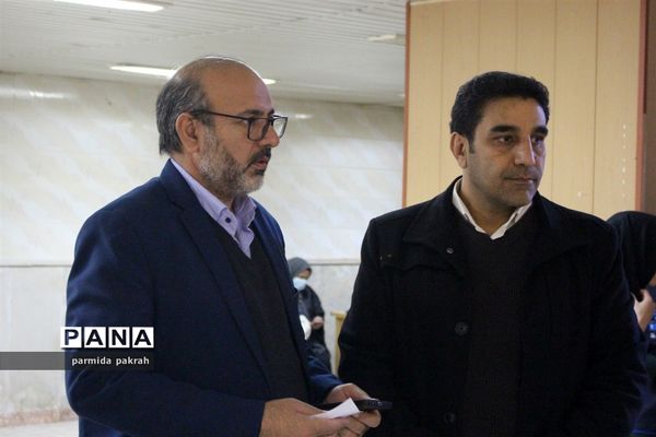 پویش یلدای فاطمی در مدارس کرمانشاه