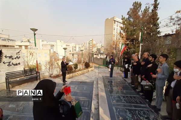 زیارت از امامزادگان پنج تن  لویزان و تجدید میثاق با شهدا