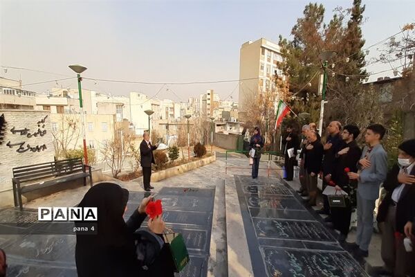 زیارت از امامزادگان پنج تن  لویزان و تجدید میثاق با شهدا