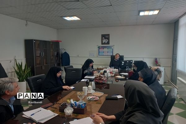 نشست تخصصی طرح شهید محمودوند (مبادی انسداد بی‌سوادی) آموزش و پرورش منطقه ۱۳