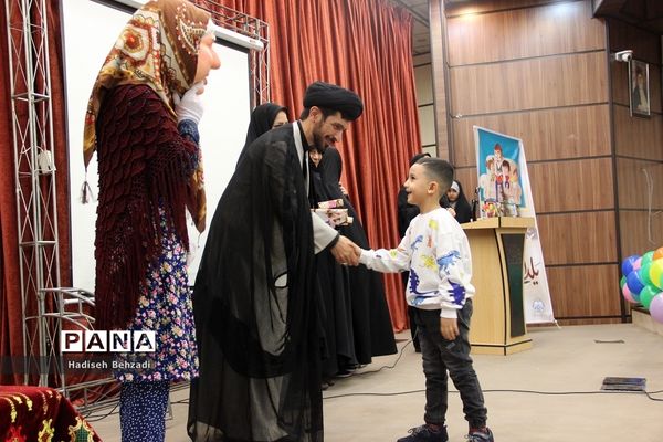 مراسم گرامیداشت یلدای فاطمی درشهرستان اسلامشهر