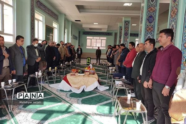 نشست هم‌دلی و همفکری همکاران فرهنگی  مقطع متوسطه دوم  آموزش و پرورش منطقه رودهن