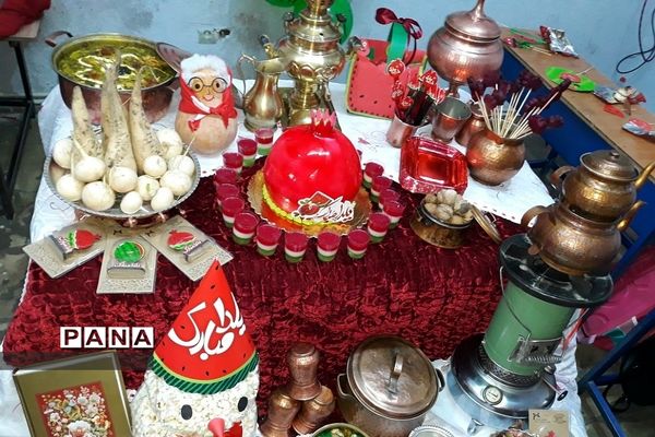 جشن یلدا در دبستان حضرت زهرا(س)۲ رودهن