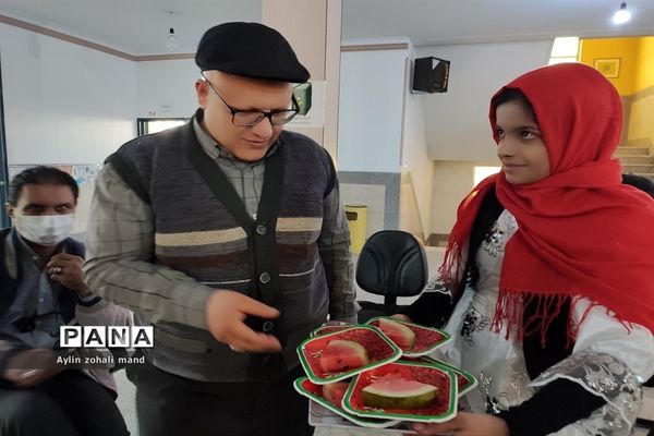 برگزاری مراسم شب یلدا در آموزش و پرورش شهرستان رباط کریم
