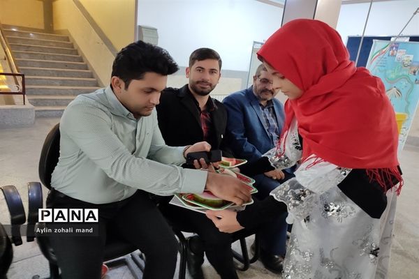 برگزاری مراسم شب یلدا در آموزش و پرورش شهرستان رباط کریم