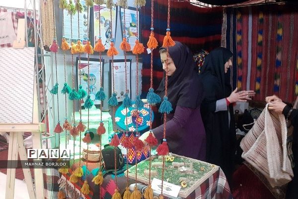 جشنواره استانی یلدای ایرانی