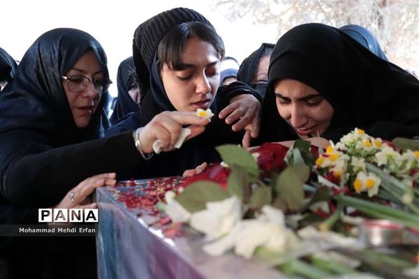 میثاق با شهدا در آباده