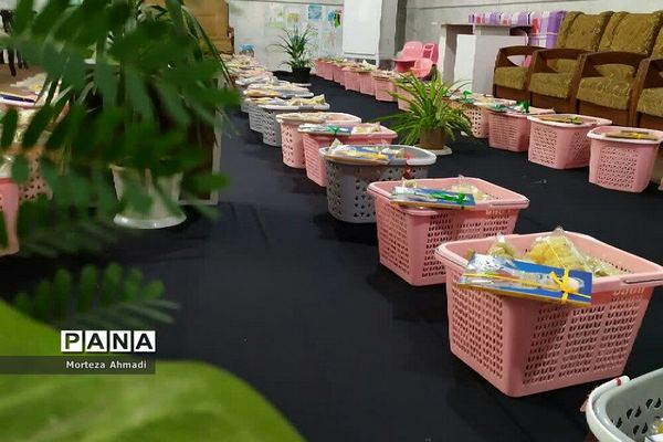 توزیع بیش از ۴۰ بسته یلدایی در مسجد ولیعصر (عج) دیلمان